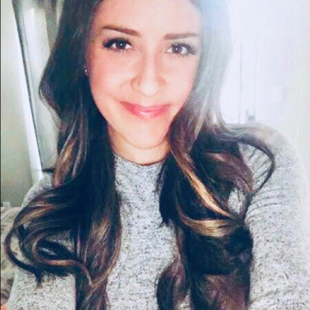 Meet your Posher, Michaele